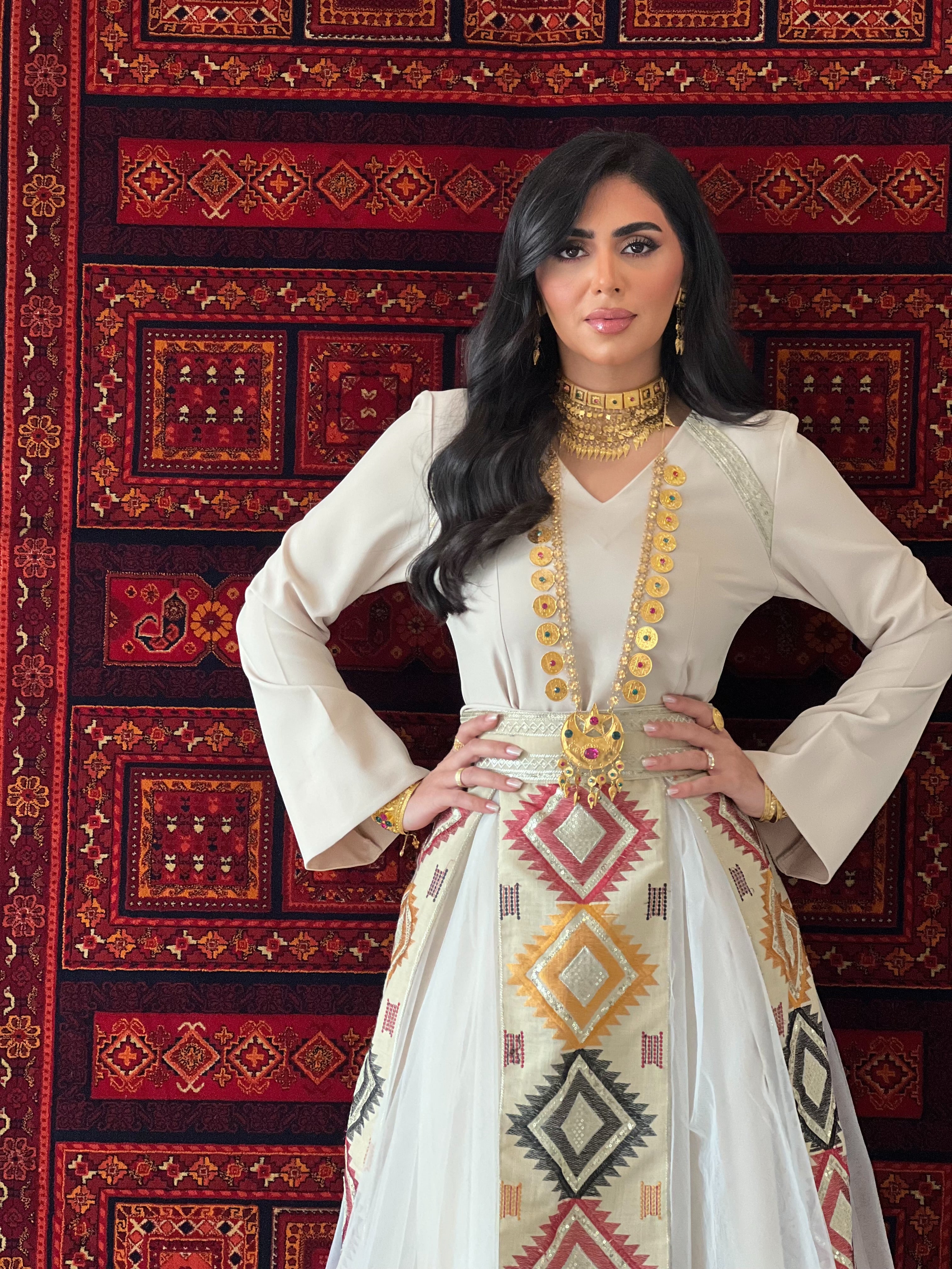 Linnen White Jalabeya With Wrap Skirt