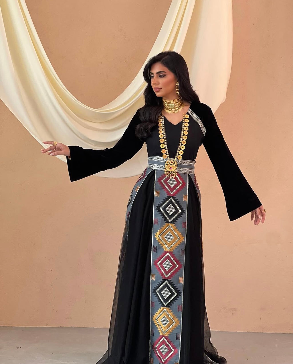 Linnen X Velvet Black Jalabeya With Wrap Skirt