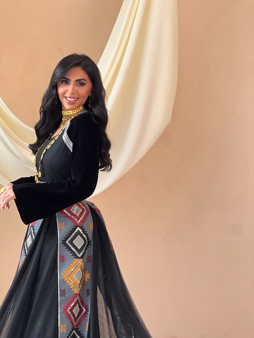 Linnen X Velvet Black Jalabeya With Wrap Skirt