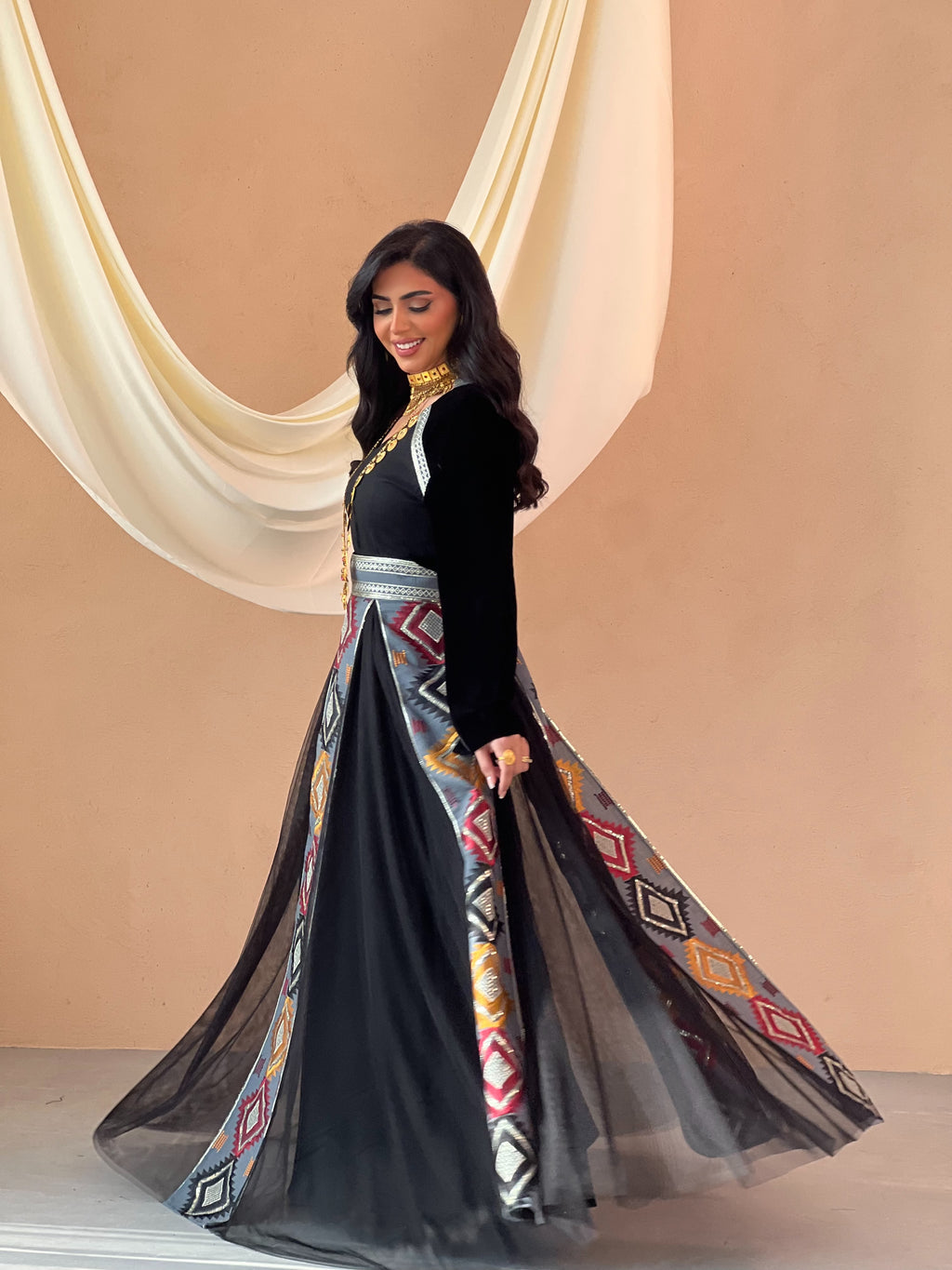 Linnen X Velvet Black Jalabeya With Wrap Skirt