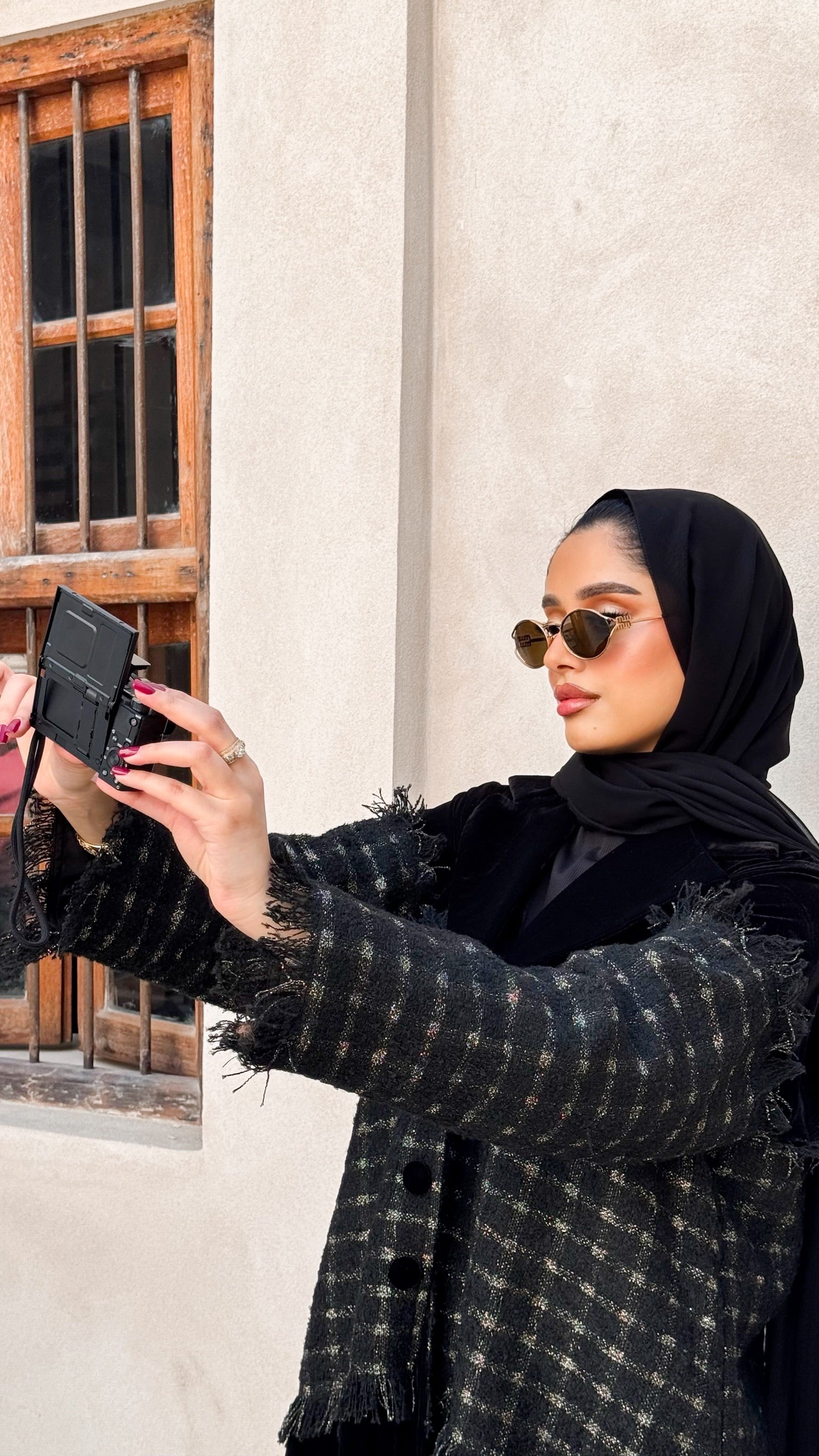 Velvet With Wool Black Abaya